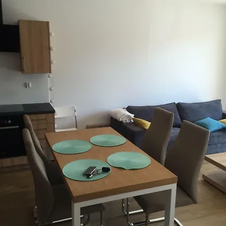 Apartament Kolobrzeg 아파트 *